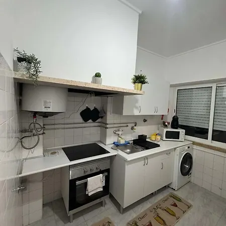 T1 Marques Pombal Villa Lisboa