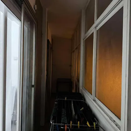 T1 Marques Pombal Villa Lisbona